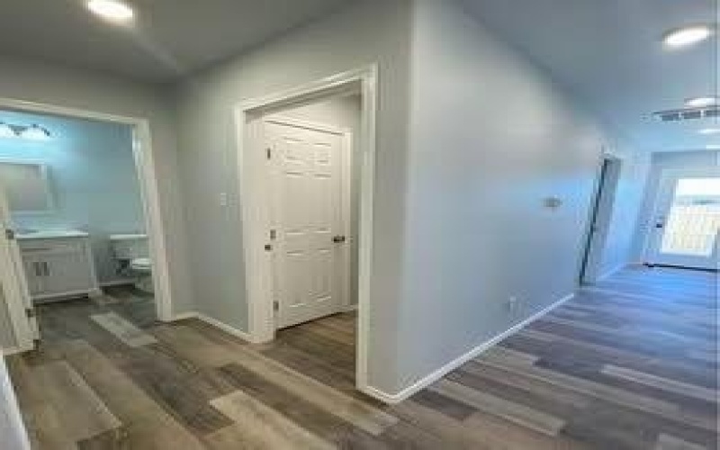 8411 10th Street, Lubbock, TX 79416, 3 Bedrooms Bedrooms, ,2 BathroomsBathrooms,Residential,For Sale,8411 10th Street,0,202560236