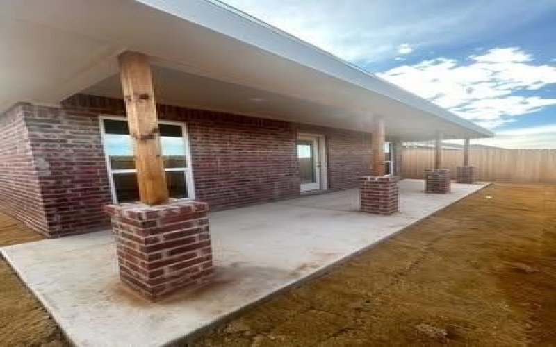 8411 10th Street, Lubbock, TX 79416, 3 Bedrooms Bedrooms, ,2 BathroomsBathrooms,Residential,For Sale,8411 10th Street,0,202560236