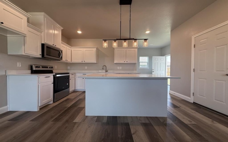 100 Rams, Sulphur Springs, TX 75482, 4 Bedrooms Bedrooms, ,2 BathroomsBathrooms,Residential,For Sale,100 Rams,0,21033064