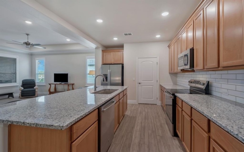 11404 Iron Bark, Denton, TX 76207, 2 Bedrooms Bedrooms, ,2 BathroomsBathrooms,Residential,For Sale,11404 Iron Bark,0,21048939
