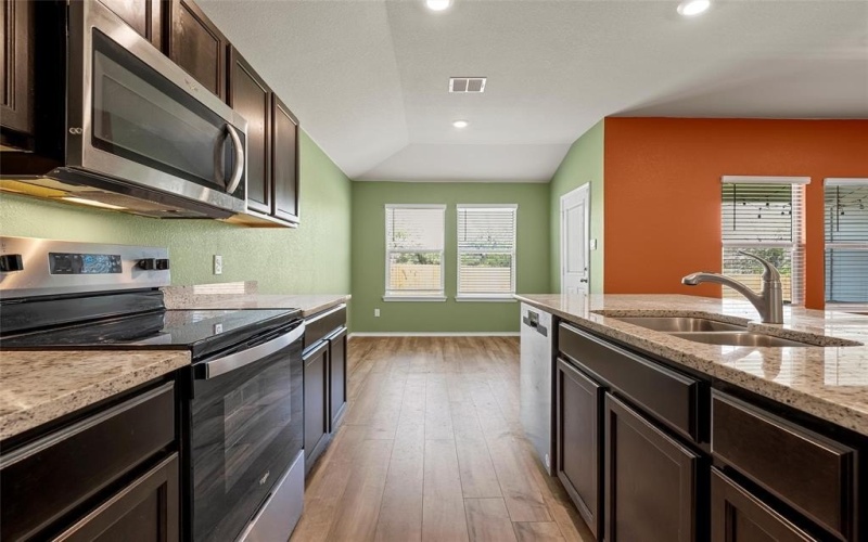 6905 Guadalupe Road, China Spring, TX 76633, 3 Habitaciones Habitaciones , ,2 BañosBaños,Residential,En Venta,6905 Guadalupe Road,0,21054358