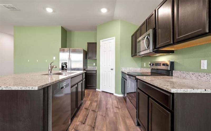 6905 Guadalupe Road, China Spring, TX 76633, 3 Habitaciones Habitaciones , ,2 BañosBaños,Residential,En Venta,6905 Guadalupe Road,0,21054358