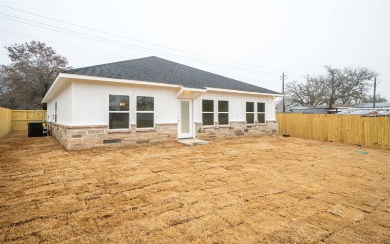 5912 Tin Top Highway, Granbury, TX 76048, 3 Habitaciones Habitaciones , ,2 BañosBaños,Residential,En Venta,5912 Tin Top Highway,0,21054804