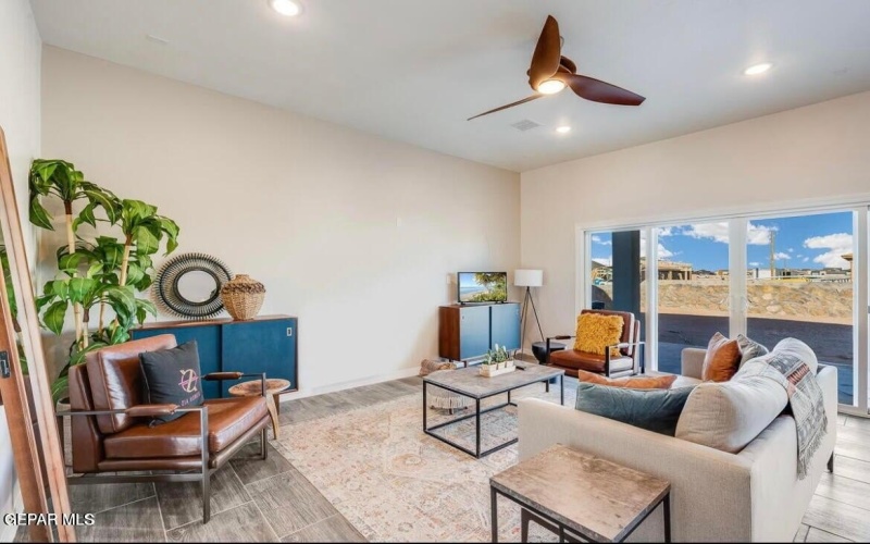 14305 Steve Joyce Parkway, El Paso, TX 79928, 6 Habitaciones Habitaciones , ,3 BañosBaños,Residential,En Venta,14305 Steve Joyce Parkway,919302