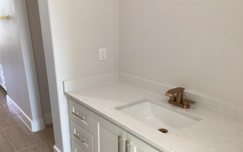 5160 Redbird Trail, Midlothian, TX 76065, 3 Bedrooms Bedrooms, ,2 BathroomsBathrooms,Residential,For Sale,5160 Redbird Trail,0,21054910