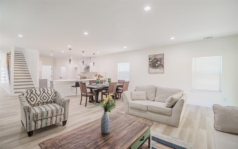 3708 Atlanta Street, Dallas, TX 75215, 4 Bedrooms Bedrooms, ,2 BathroomsBathrooms,Residential,For Sale,3708 Atlanta Street,0,21054978