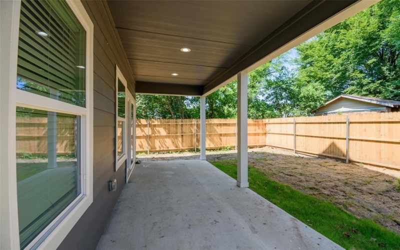 3708 Atlanta Street, Dallas, TX 75215, 4 Bedrooms Bedrooms, ,2 BathroomsBathrooms,Residential,For Sale,3708 Atlanta Street,0,21054978