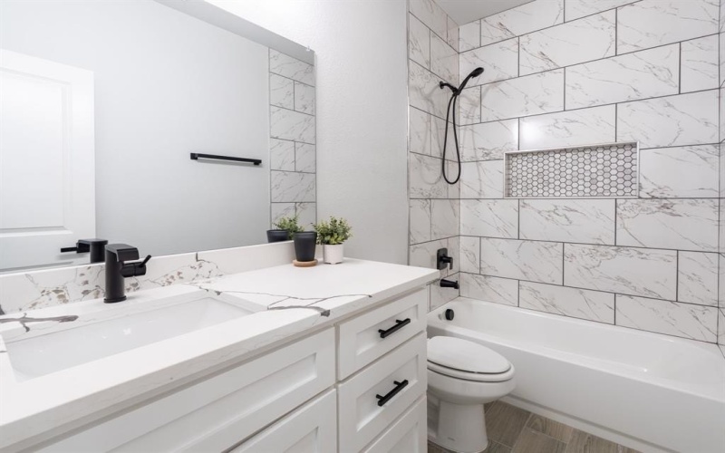 3117 Barling Street, Greenville, TX 75401, 3 Habitaciones Habitaciones , ,2 BañosBaños,Residential,En Venta,3117 Barling Street,0,21055082