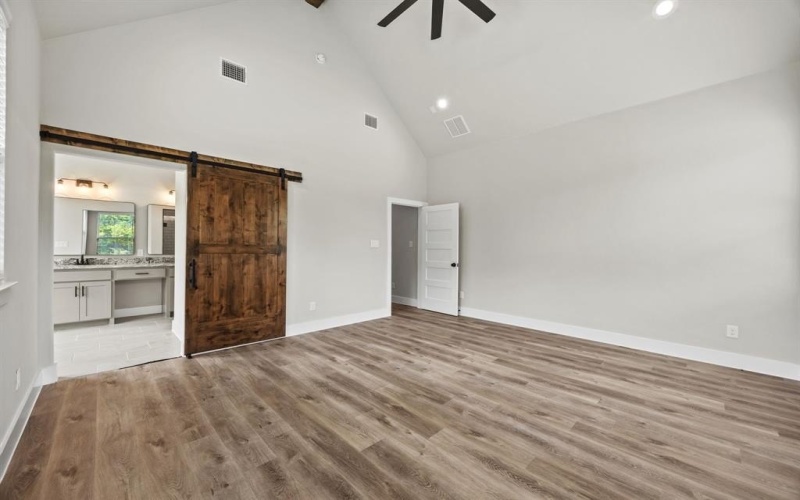 185 Dove Landing Road, Valley View, TX 76272, 3 Habitaciones Habitaciones , ,3 BañosBaños,Residential,En Venta,185 Dove Landing Road,0,21055104