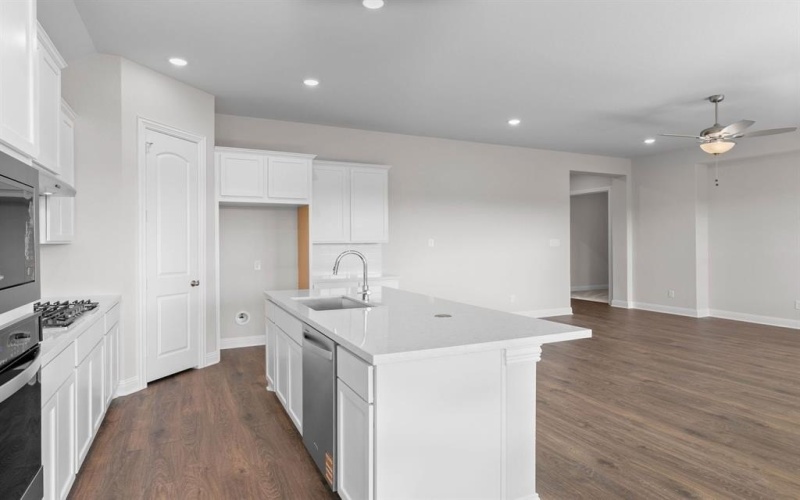 2036 Diamond Cove, Mesquite, TX 75181, 4 Habitaciones Habitaciones , ,3 BañosBaños,Residential,En Venta,2036 Diamond Cove,0,21055339