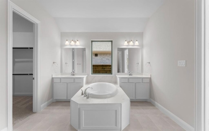 2036 Diamond Cove, Mesquite, TX 75181, 4 Habitaciones Habitaciones , ,3 BañosBaños,Residential,En Venta,2036 Diamond Cove,0,21055339