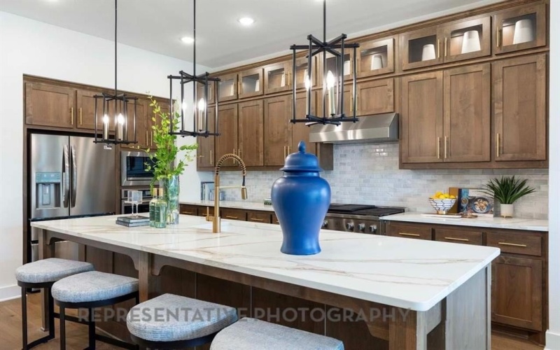 2100 Hereford Drive, Mansfield, TX 76063, 5 Bedrooms Bedrooms, ,6 BathroomsBathrooms,Residential,For Sale,2100 Hereford Drive,0,21055342