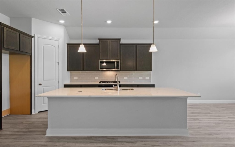 2037 Diamond Cove, Mesquite, TX 75181, 3 Habitaciones Habitaciones , ,2 BañosBaños,Residential,En Venta,2037 Diamond Cove,0,21055349