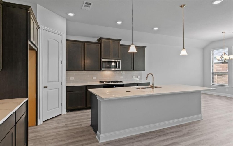 2037 Diamond Cove, Mesquite, TX 75181, 3 Habitaciones Habitaciones , ,2 BañosBaños,Residential,En Venta,2037 Diamond Cove,0,21055349