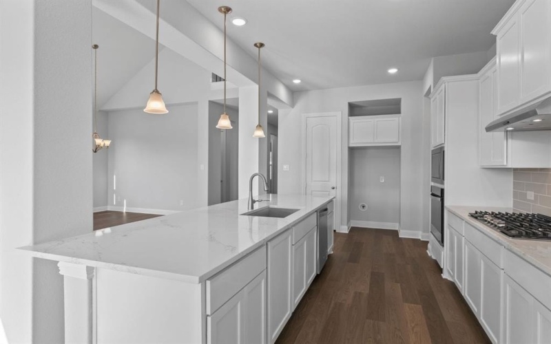 2004 Diamond Cove, Mesquite, TX 75181, 4 Bedrooms Bedrooms, ,5 BathroomsBathrooms,Residential,For Sale,2004 Diamond Cove,0,21055358