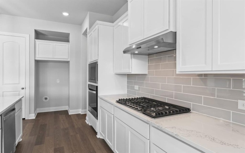 2004 Diamond Cove, Mesquite, TX 75181, 4 Bedrooms Bedrooms, ,5 BathroomsBathrooms,Residential,For Sale,2004 Diamond Cove,0,21055358