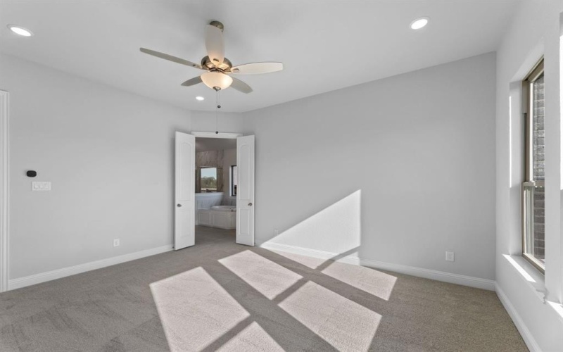 2004 Diamond Cove, Mesquite, TX 75181, 4 Bedrooms Bedrooms, ,5 BathroomsBathrooms,Residential,For Sale,2004 Diamond Cove,0,21055358