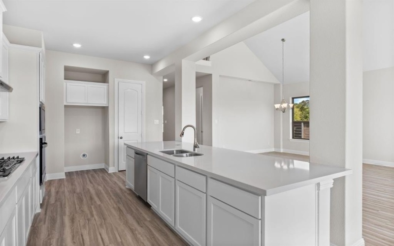 2040 Diamond Cove, Mesquite, TX 75181, 4 Bedrooms Bedrooms, ,5 BathroomsBathrooms,Residential,For Sale,2040 Diamond Cove,0,21055393