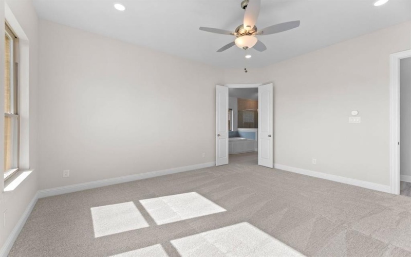 2040 Diamond Cove, Mesquite, TX 75181, 4 Bedrooms Bedrooms, ,5 BathroomsBathrooms,Residential,For Sale,2040 Diamond Cove,0,21055393