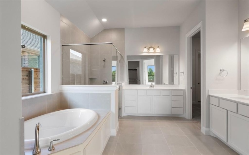 2040 Diamond Cove, Mesquite, TX 75181, 4 Bedrooms Bedrooms, ,5 BathroomsBathrooms,Residential,For Sale,2040 Diamond Cove,0,21055393