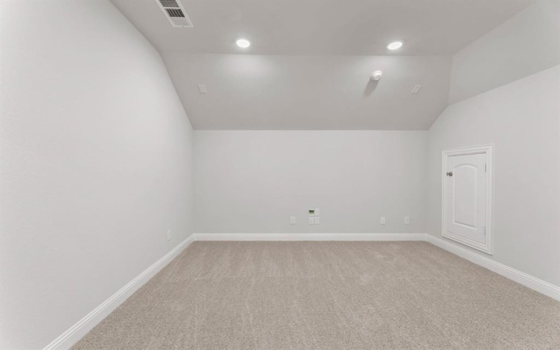 2040 Diamond Cove, Mesquite, TX 75181, 4 Bedrooms Bedrooms, ,5 BathroomsBathrooms,Residential,For Sale,2040 Diamond Cove,0,21055393