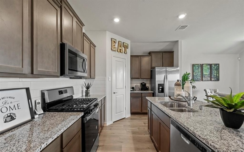 1207 Hopes Lake Drive, Princeton, TX 75407, 4 Habitaciones Habitaciones , ,2 BañosBaños,Residential,En Venta,1207 Hopes Lake Drive,0,21055508