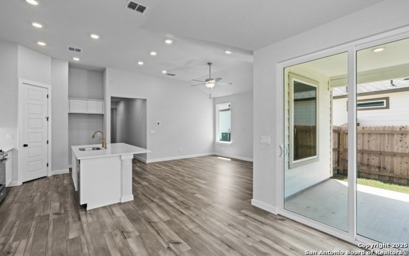 256 Connor Creek, San Antonio, TX 78253, 4 Habitaciones Habitaciones , ,2 BañosBaños,Residential,En Venta,256 Connor Creek,0,1899326