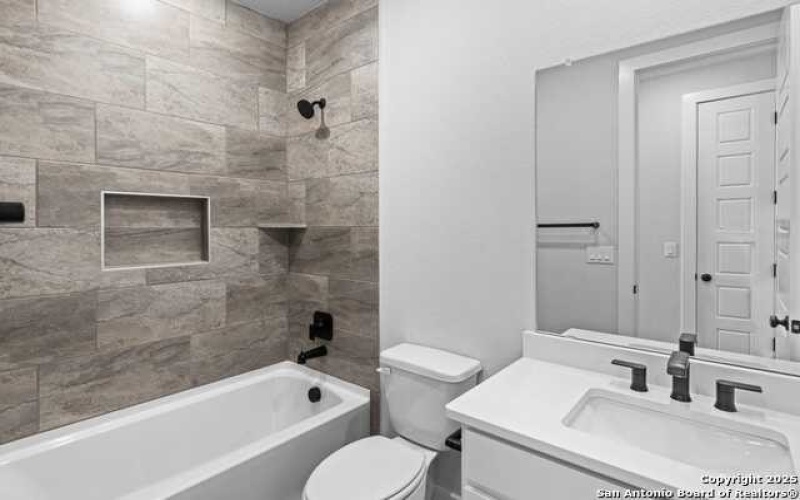 256 Connor Creek, San Antonio, TX 78253, 4 Habitaciones Habitaciones , ,2 BañosBaños,Residential,En Venta,256 Connor Creek,0,1899326