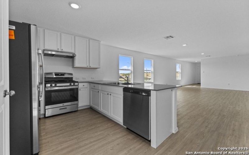 1732 Knoll Ridge, New Braunfels, TX 78130, 3 Habitaciones Habitaciones , ,2 BañosBaños,Residential,En Venta,1732 Knoll Ridge,0,1906474