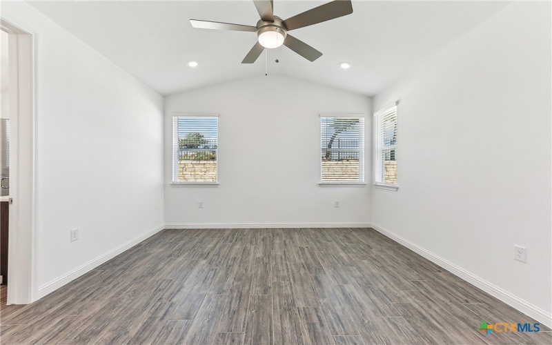 204 Wild Honeysuckle Way, San Marcos, TX 78666, 2 Habitaciones Habitaciones , ,2 BañosBaños,Residential,En Venta,204 Wild Honeysuckle Way,0,592252