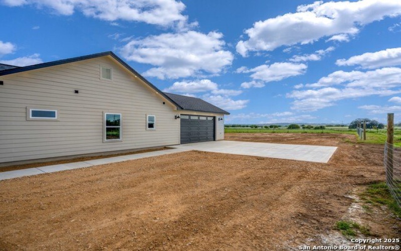 16211 county road 350, San Antonio, TX 78223, 3 Habitaciones Habitaciones , ,2 BañosBaños,Residential,En Venta,16211 county road 350,0,1906490