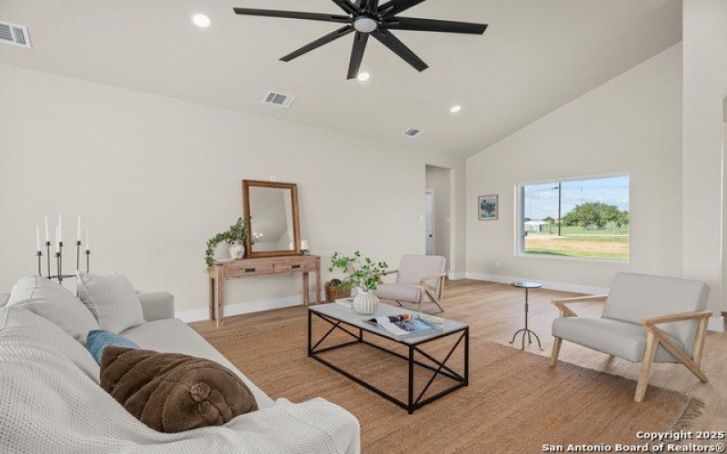 16211 county road 350, San Antonio, TX 78223, 3 Habitaciones Habitaciones , ,2 BañosBaños,Residential,En Venta,16211 county road 350,0,1906490