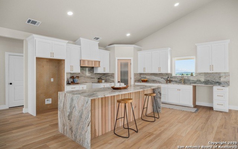 16211 county road 350, San Antonio, TX 78223, 3 Habitaciones Habitaciones , ,2 BañosBaños,Residential,En Venta,16211 county road 350,0,1906490