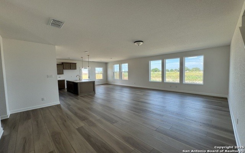 171 Heidi Hill, Castroville, TX 78253, 3 Habitaciones Habitaciones , ,3 BañosBaños,Residential,En Venta,171 Heidi Hill,0,1906516