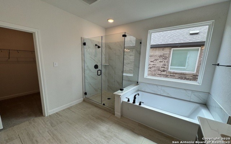 171 Heidi Hill, Castroville, TX 78253, 3 Habitaciones Habitaciones , ,3 BañosBaños,Residential,En Venta,171 Heidi Hill,0,1906516