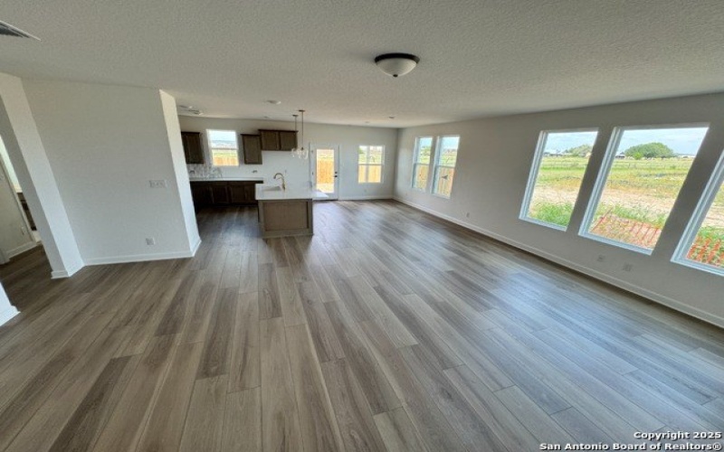 171 Heidi Hill, Castroville, TX 78253, 3 Habitaciones Habitaciones , ,3 BañosBaños,Residential,En Venta,171 Heidi Hill,0,1906516