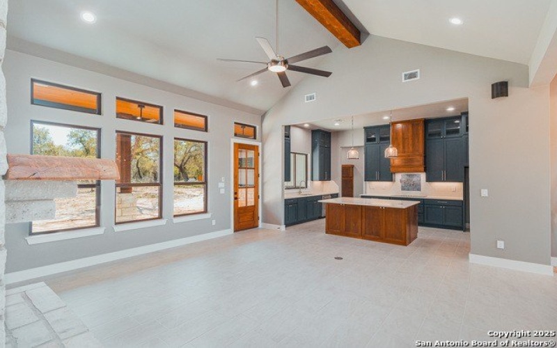 200 Crescent Ridge, Adkins, TX 78101, 4 Bedrooms Bedrooms, ,3 BathroomsBathrooms,Residential,For Sale,200 Crescent Ridge,0,1906602