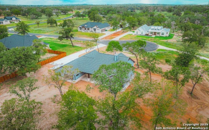 200 Crescent Ridge, Adkins, TX 78101, 4 Bedrooms Bedrooms, ,3 BathroomsBathrooms,Residential,For Sale,200 Crescent Ridge,0,1906602