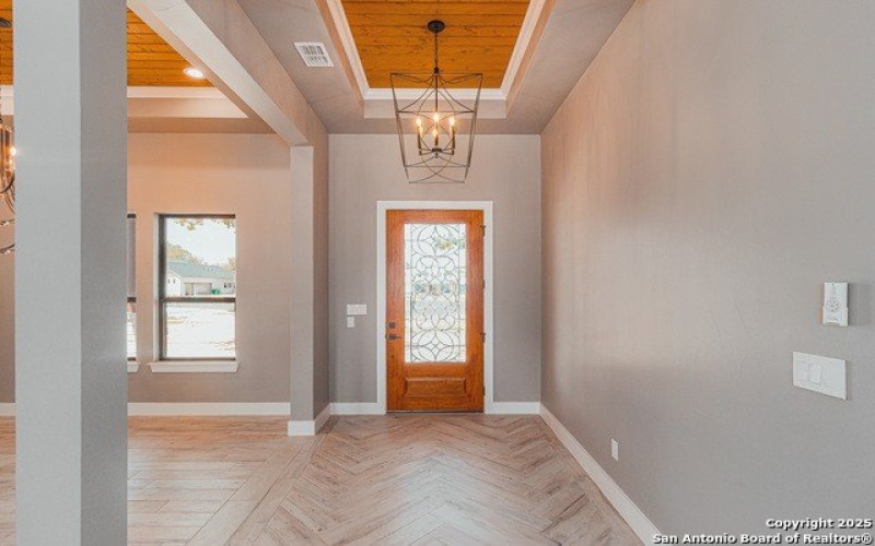 200 Crescent Ridge, Adkins, TX 78101, 4 Bedrooms Bedrooms, ,3 BathroomsBathrooms,Residential,For Sale,200 Crescent Ridge,0,1906602