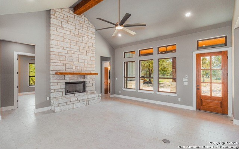 200 Crescent Ridge, Adkins, TX 78101, 4 Bedrooms Bedrooms, ,3 BathroomsBathrooms,Residential,For Sale,200 Crescent Ridge,0,1906602