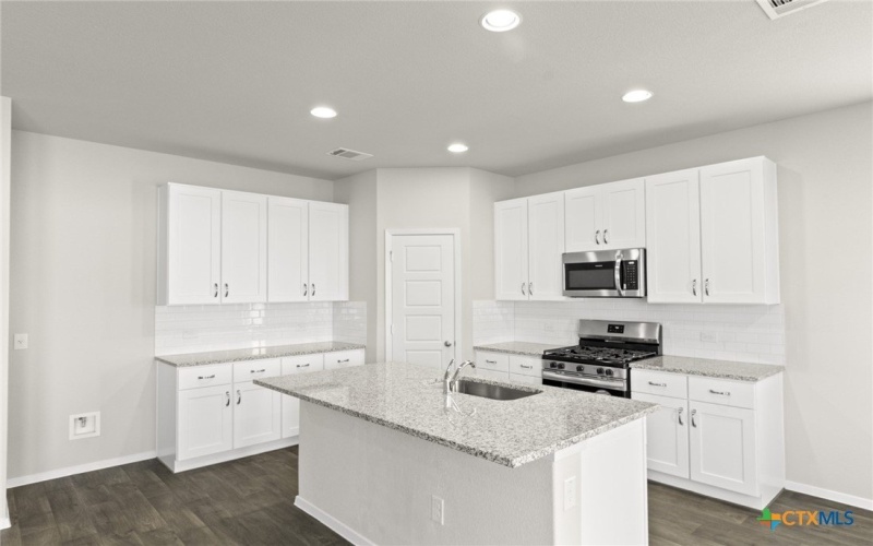 2431 Winding Creek Road, Kyle, TX 78640, 3 Bedrooms Bedrooms, ,2 BathroomsBathrooms,Residential,For Sale,2431 Winding Creek Road,0,592296