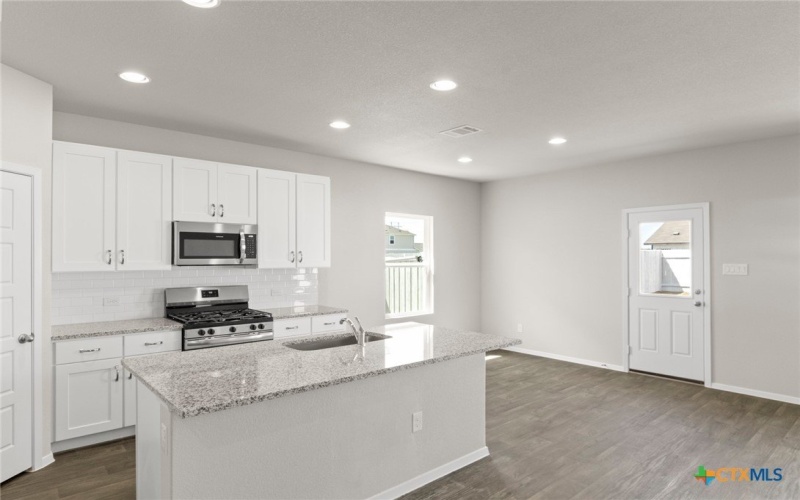 2431 Winding Creek Road, Kyle, TX 78640, 3 Bedrooms Bedrooms, ,2 BathroomsBathrooms,Residential,For Sale,2431 Winding Creek Road,0,592296