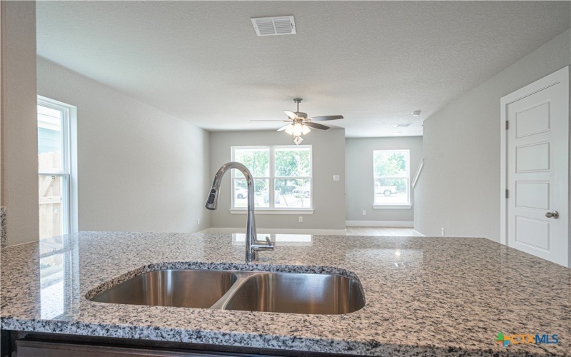 324 Mar Hill Street, Seguin, TX 78155, 4 Bedrooms Bedrooms, ,3 BathroomsBathrooms,Residential,For Sale,324 Mar Hill Street,0,592338
