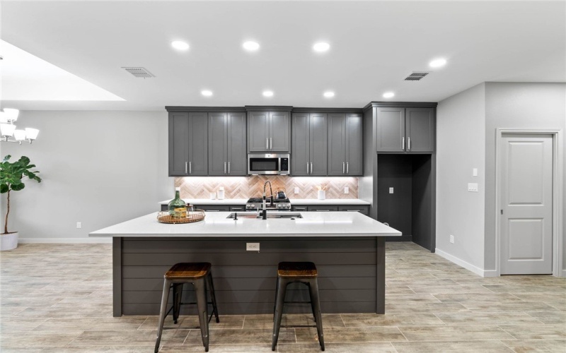 6205 Sadie Street, Corpus Christi, TX 78415, 3 Habitaciones Habitaciones , ,2 BañosBaños,Residential,En Venta,6205 Sadie Street,0,464583