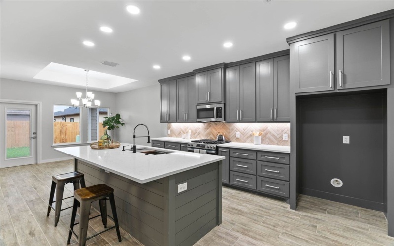 6205 Sadie Street, Corpus Christi, TX 78415, 3 Habitaciones Habitaciones , ,2 BañosBaños,Residential,En Venta,6205 Sadie Street,0,464583