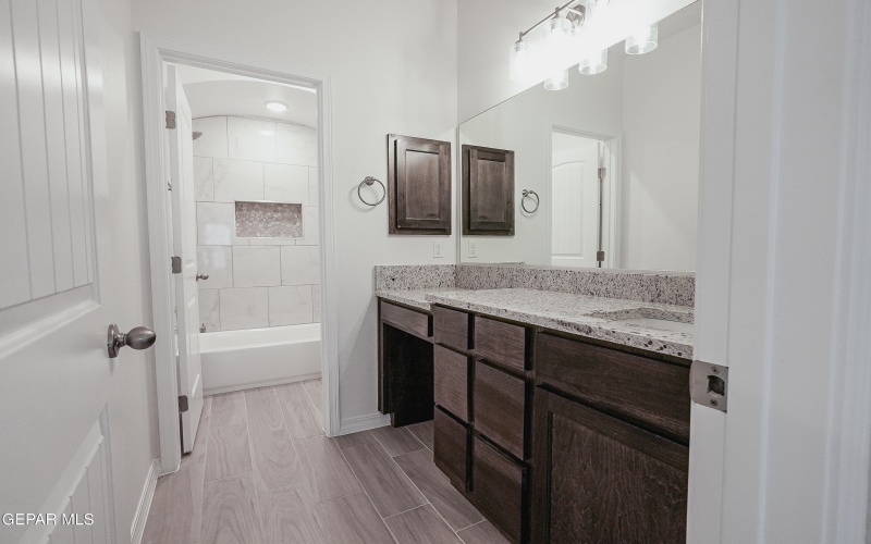 14313 Steve Joyce Parkway, Horizon City, TX 79928, 5 Habitaciones Habitaciones , ,3 BañosBaños,Residential,En Venta,14313 Steve Joyce Parkway,919323