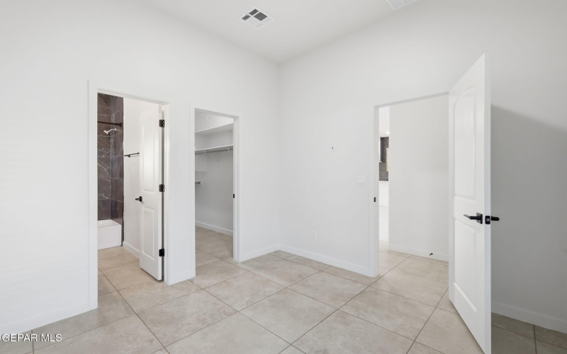 9712 Calle Cancun Street, El Paso, TX 79927, 5 Habitaciones Habitaciones , ,3 BañosBaños,Residential,En Venta,9712 Calle Cancun Street,0,930076