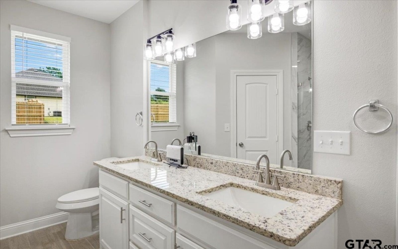182 Allen St, Kilgore, TX 75662, 4 Habitaciones Habitaciones , ,2 BañosBaños,Residential,En Venta,182 Allen St,0,25013661