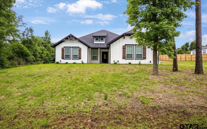 182 Allen St, Kilgore, TX 75662, 4 Habitaciones Habitaciones , ,2 BañosBaños,Residential,En Venta,182 Allen St,0,25013661