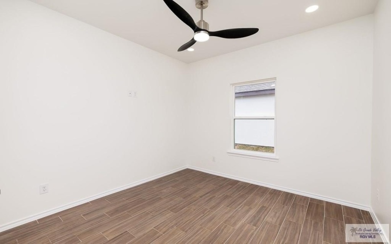 1704 ALYSSA DR, MERCEDES, TX 78570, 3 Habitaciones Habitaciones , ,2 BañosBaños,Residential,En Venta,1704 ALYSSA DR,0,29768403